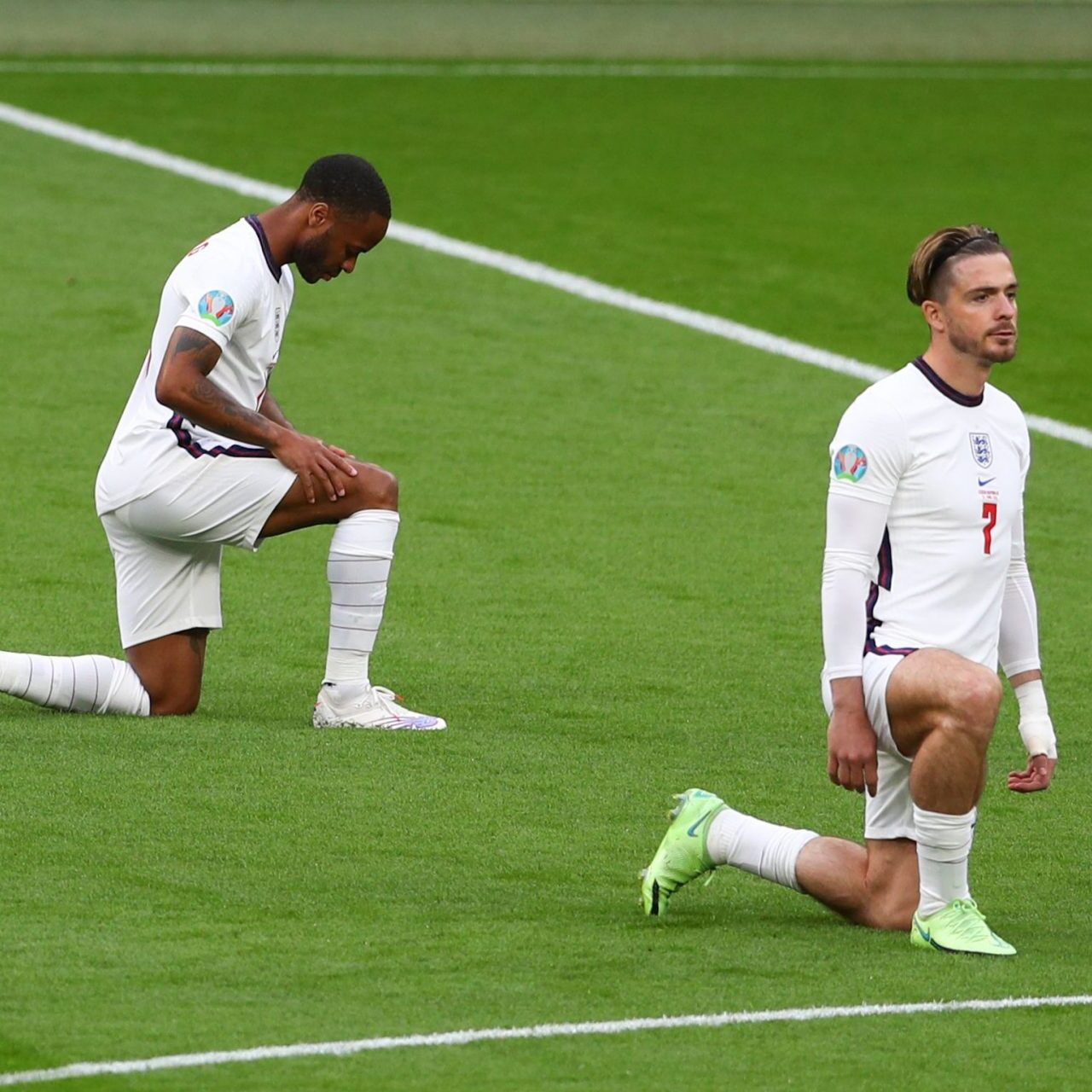 MI England Football Team Taking A Knee